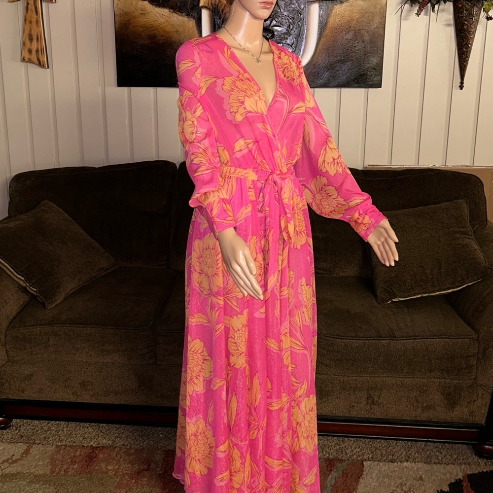 Alexa B Nites ~ Size 8 ~ Pink/Orange ~ Floral ~ Silver Metallic Thread ~ Dress - Picture 8 of 14